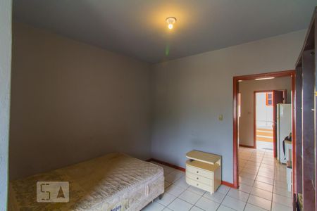 Quarto de kitnet/studio para alugar com 1 quarto, 20m² em Serraria, São José