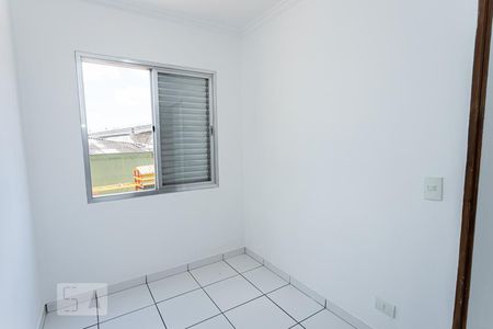 Quarto 1 de apartamento para alugar com 2 quartos, 47m² em Cidade Satélite Santa Bárbara, São Paulo