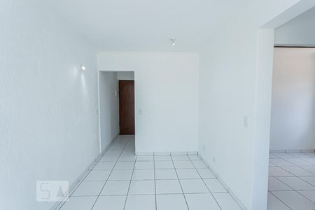 Sala de apartamento para alugar com 2 quartos, 47m² em Cidade Satélite Santa Bárbara, São Paulo