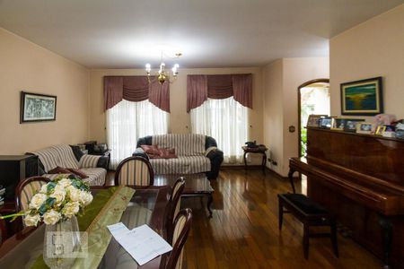 Sala de casa à venda com 3 quartos, 120m² em Jardim Avelino, São Paulo