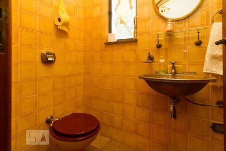 Lavabo de casa à venda com 3 quartos, 120m² em Jardim Avelino, São Paulo