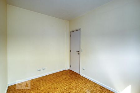 Quarto de apartamento para alugar com 2 quartos, 75m² em Mercês, Curitiba