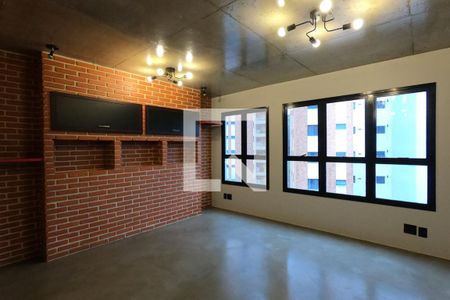 Sala de apartamento à venda com 1 quarto, 70m² em Vila Suzana, São Paulo