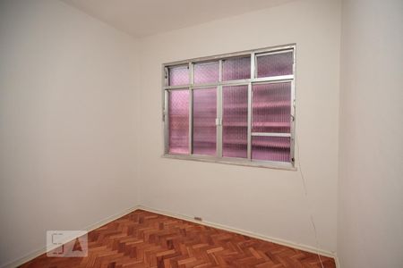 Quarto 2 de apartamento para alugar com 2 quartos, 55m² em Méier, Rio de Janeiro