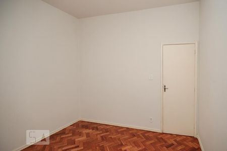 Quarto 1 de apartamento para alugar com 2 quartos, 55m² em Méier, Rio de Janeiro