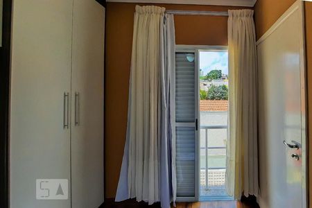 Casa de condomínio à venda com 307m², 4 quartos e 4 vagas Casa de condomínio à venda com 307m², 4 quartos e 4 vagasSuíte