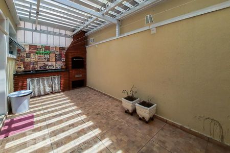 Casa de condomínio à venda com 307m², 4 quartos e 4 vagas Casa de condomínio à venda com 307m², 4 quartos e 4 vagasVaranda Gourmet