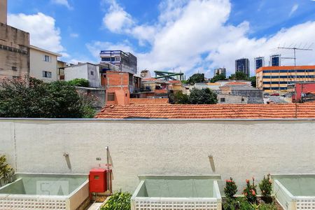 Casa de condomínio à venda com 307m², 4 quartos e 4 vagas Casa de condomínio à venda com 307m², 4 quartos e 4 vagasVista da Suíte