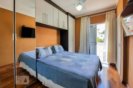 Casa de condomínio à venda com 307m², 4 quartos e 4 vagas Casa de condomínio à venda com 307m², 4 quartos e 4 vagasSuíte