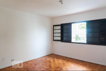 Quarto 1 de casa para alugar com 3 quartos, 250m² em Vila Primavera, São Paulo