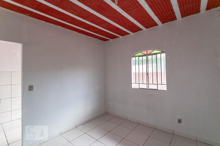 Quarto sala de kitnet/studio para alugar com 1 quarto, 23m² em Trevo, Belo Horizonte