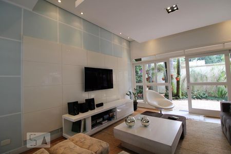 Sala de casa à venda com 4 quartos, 263m² em Brooklin Paulista, São Paulo