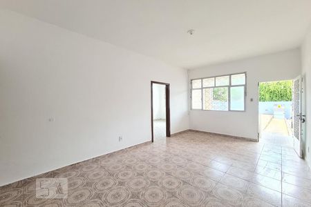 Sala de casa à venda com 3 quartos, 206m² em Piedade, Rio de Janeiro