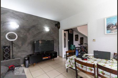 Sala de Estar de casa à venda com 2 quartos, 134m² em Cambuci, São Paulo