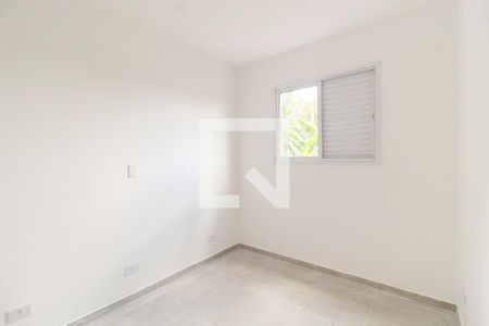 Quarto 1 de apartamento à venda com 2 quartos, 40m² em Itaquera, São Paulo