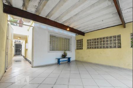Garagem de casa à venda com 2 quartos, 125m² em Cidade Monções, São Paulo