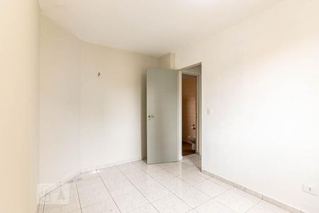 Quarto 1 de apartamento para alugar com 2 quartos, 53m² em Vila Santana, São Paulo