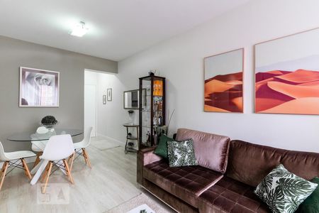 Sala de apartamento para alugar com 3 quartos, 87m² em Vila Nova Conceição, São Paulo