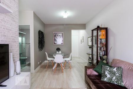 Sala de apartamento para alugar com 3 quartos, 87m² em Vila Nova Conceição, São Paulo