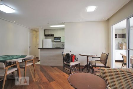 Sala de apartamento para alugar com 2 quartos, 90m² em Vila Suzana, São Paulo