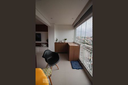 Sala de apartamento à venda com 2 quartos, 74m² em Vila Arcádia, São Paulo