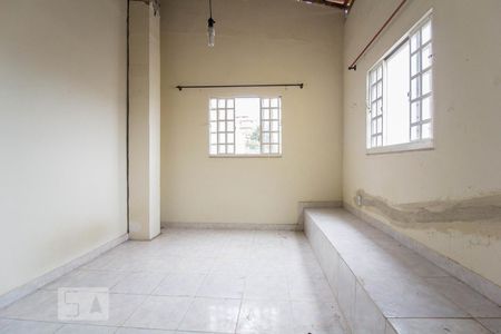 Quarto de kitnet/studio à venda com 1 quarto, 25m² em Jardim Guanabara, Rio de Janeiro
