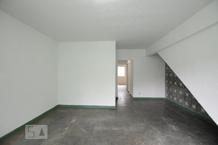 Sala de apartamento à venda com 1 quarto, 105m² em Penha Circular, Rio de Janeiro