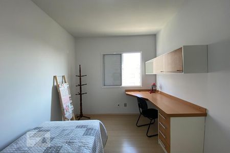 Quarto de apartamento para alugar com 2 quartos, 49m² em Jardim Guadalajara, Sorocaba