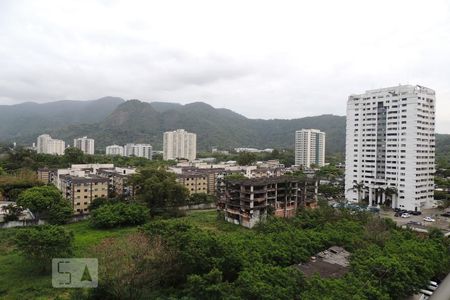 Vista  de kitnet/studio para alugar com 1 quarto, 37m² em Jacarepaguá, Rio de Janeiro