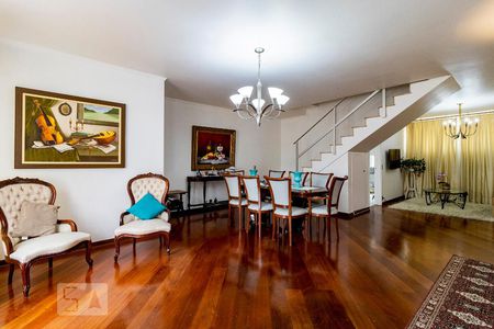 Sala de casa à venda com 3 quartos, 200m² em Vila Alexandria, São Paulo