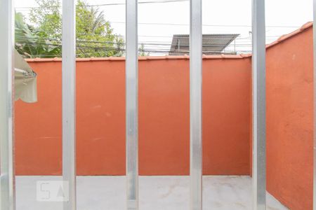 Vista do Quarto de casa para alugar com 1 quarto, 50m² em Marechal Hermes, Rio de Janeiro