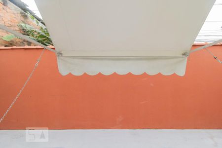 Vista da Sala de casa para alugar com 1 quarto, 50m² em Marechal Hermes, Rio de Janeiro