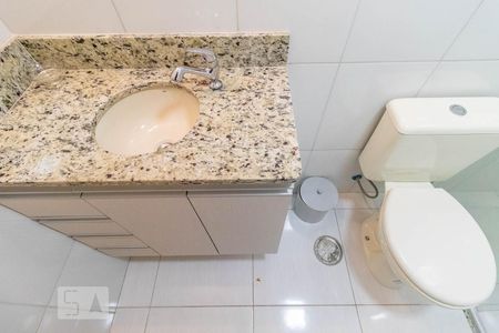 Banheiro de apartamento para alugar com 1 quarto, 28m² em Consolação, São Paulo