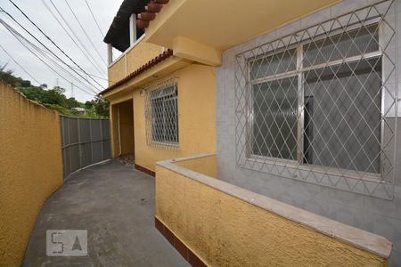 Varanda da Sala - Quintal de casa para alugar com 2 quartos, 75m² em Irajá, Rio de Janeiro