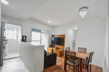 Sala de apartamento para alugar com 2 quartos, 54m² em Chácara Santo Antônio (zona Sul), São Paulo