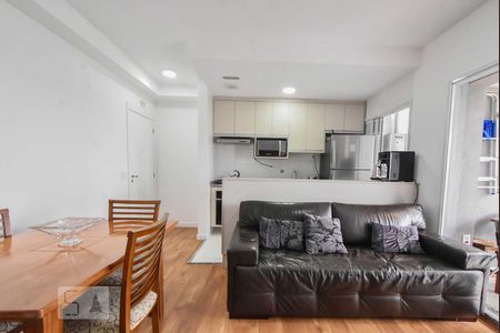 Sala de apartamento para alugar com 2 quartos, 54m² em Chácara Santo Antônio (zona Sul), São Paulo