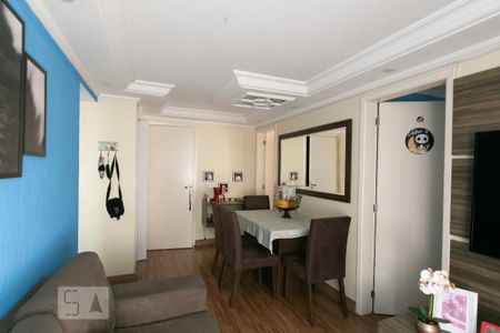 Sala de apartamento à venda com 2 quartos, 49m² em Vila Carmosina, São Paulo