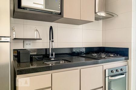 Cozinha de apartamento para alugar com 2 quartos, 71m² em Centro, Campinas