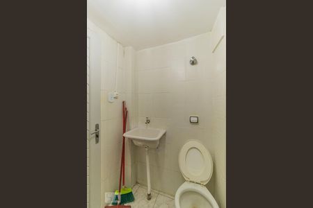 Banheiro - Tanque de kitnet/studio à venda com 1 quarto, 28m² em Vila Buarque, São Paulo