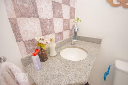 Lavabo de casa de condomínio para alugar com 3 quartos, 112m² em Vila Paulistana, São Paulo