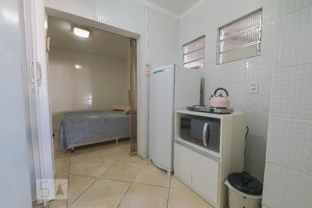 Cozinha de apartamento para alugar com 1 quarto, 34m² em Petrópolis, Porto Alegre