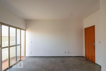 Sala de apartamento para alugar com 3 quartos, 90m² em Parque Estoril, São José do Rio Preto 