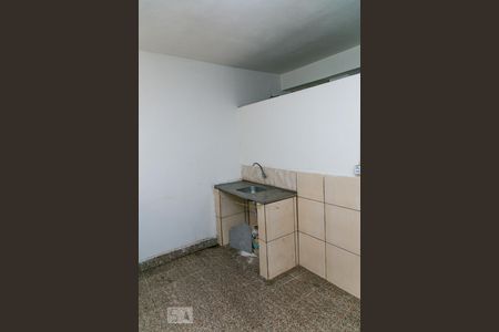 Cozinha de kitnet/studio para alugar com 1 quarto, 30m² em Parque Edu Chaves, São Paulo