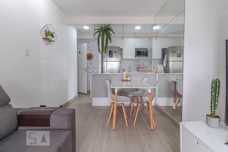 Sala de apartamento à venda com 2 quartos, 47m² em Vila Santana, São Paulo