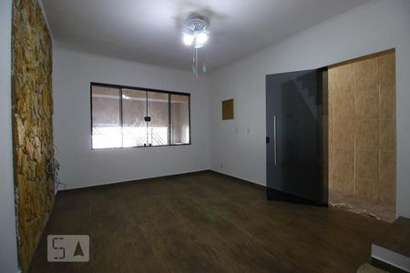 Sala de casa à venda com 3 quartos, 150m² em Parque Cruzeiro do Sul, São Paulo