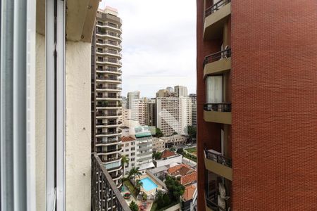 Vista da Sala de apartamento para alugar com 3 quartos, 100m² em Itaim Bibi, São Paulo