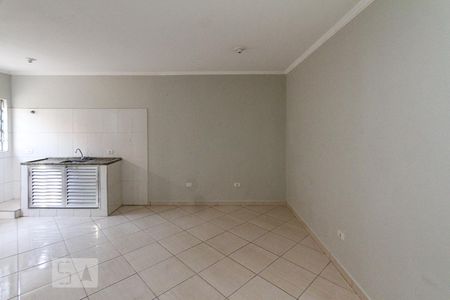 Sala/Cozinha de casa para alugar com 1 quarto, 45m² em Vila Santa Clara, São Paulo