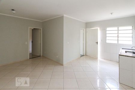 Sala/Cozinha de casa para alugar com 1 quarto, 45m² em Vila Santa Clara, São Paulo