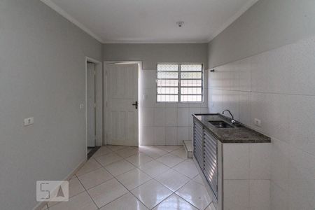 Sala/Cozinha de casa para alugar com 1 quarto, 45m² em Vila Santa Clara, São Paulo