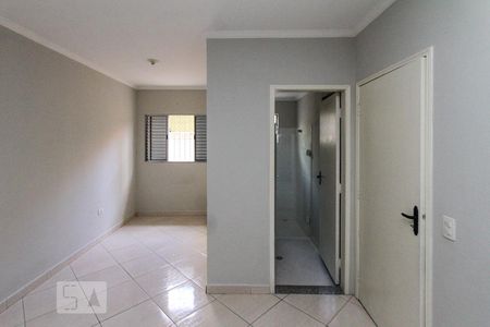 Suite de casa para alugar com 1 quarto, 45m² em Vila Santa Clara, São Paulo